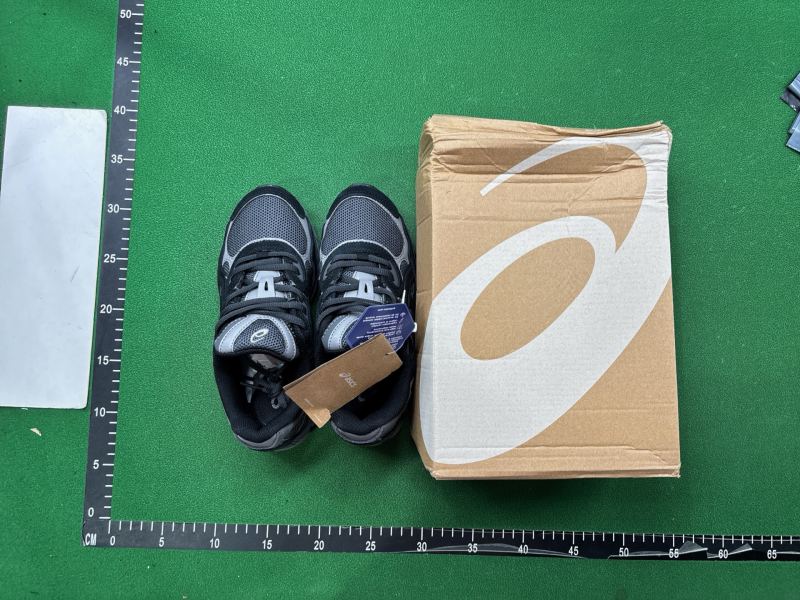 QC Asics foto 1