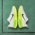 Nike Vomero 18 photo 5