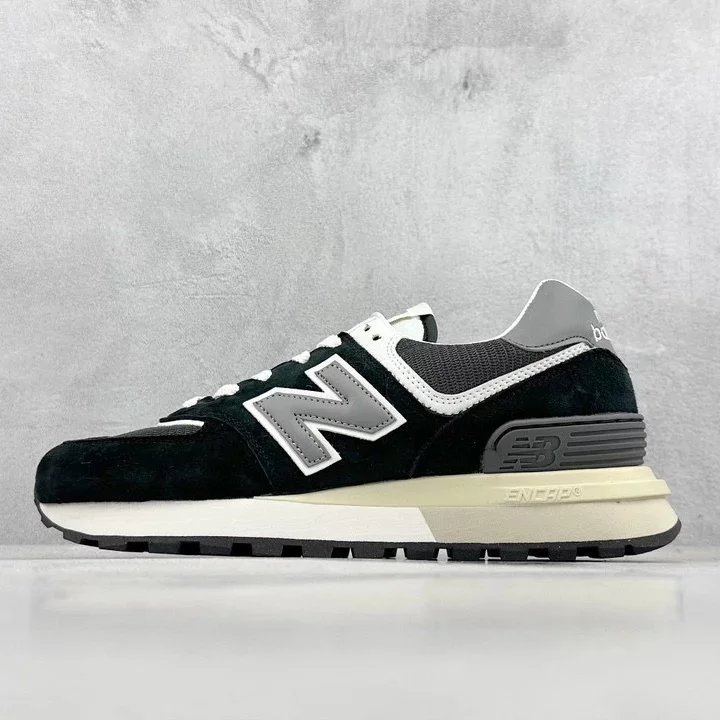 New Balance 574