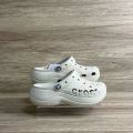 Crocs photo 3