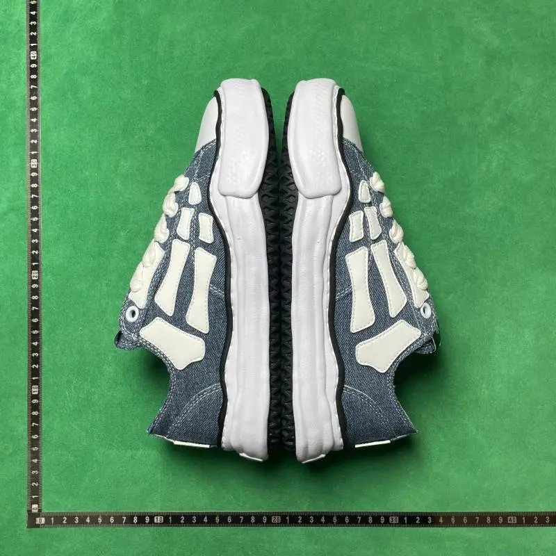 B8D Round-toe lace-up low-top canvas photo 3
