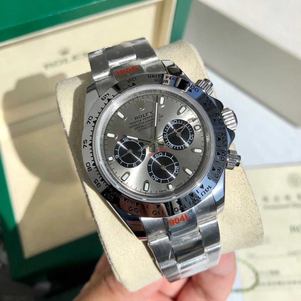 ROLEX photo 10