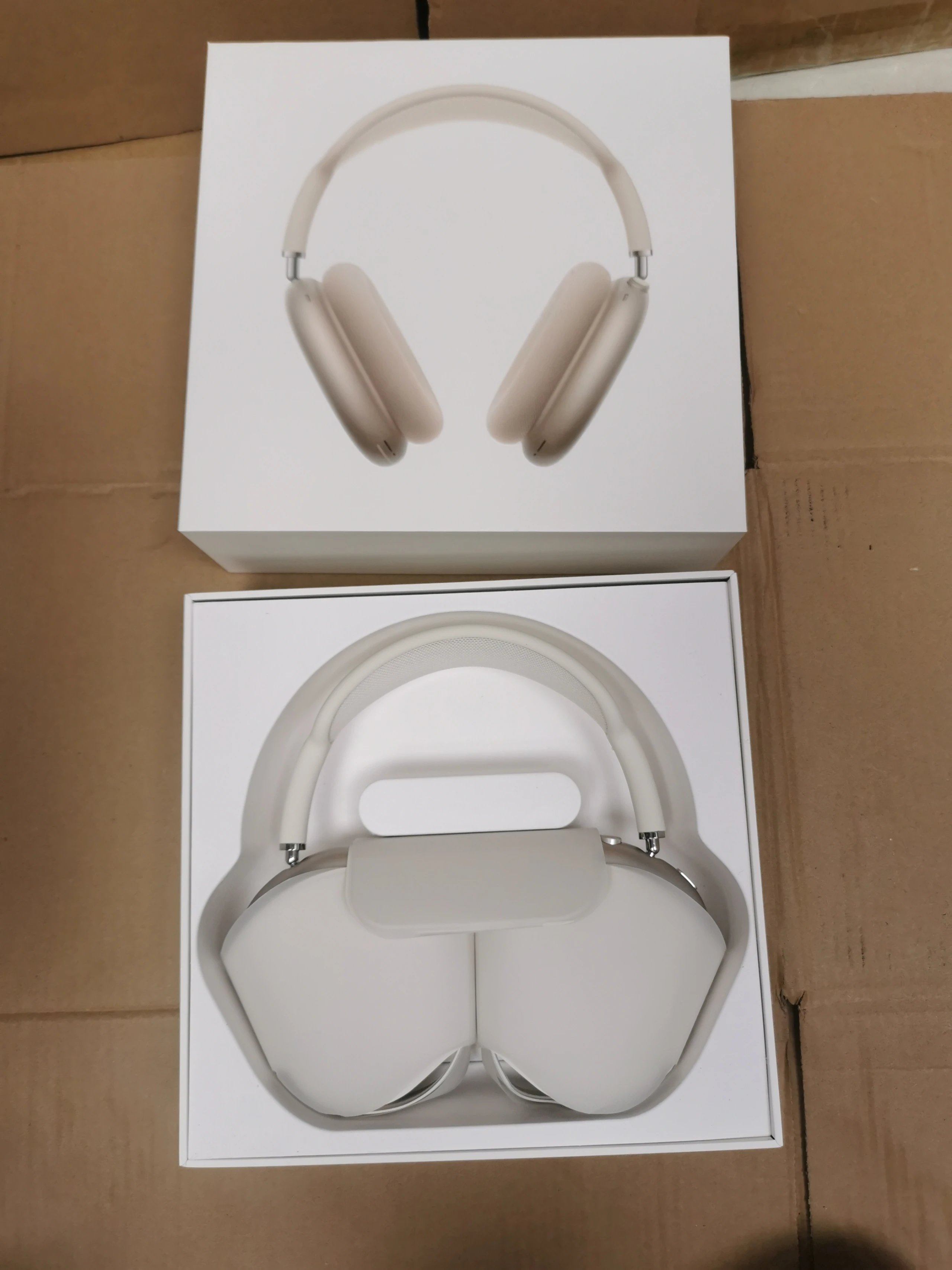 AIPODS MAX photo 20