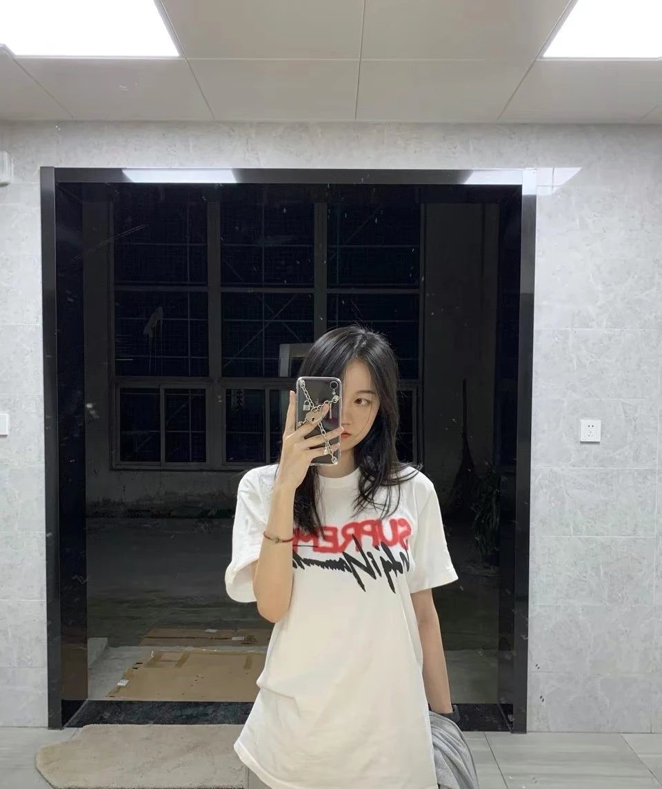 supreme tee photo 41