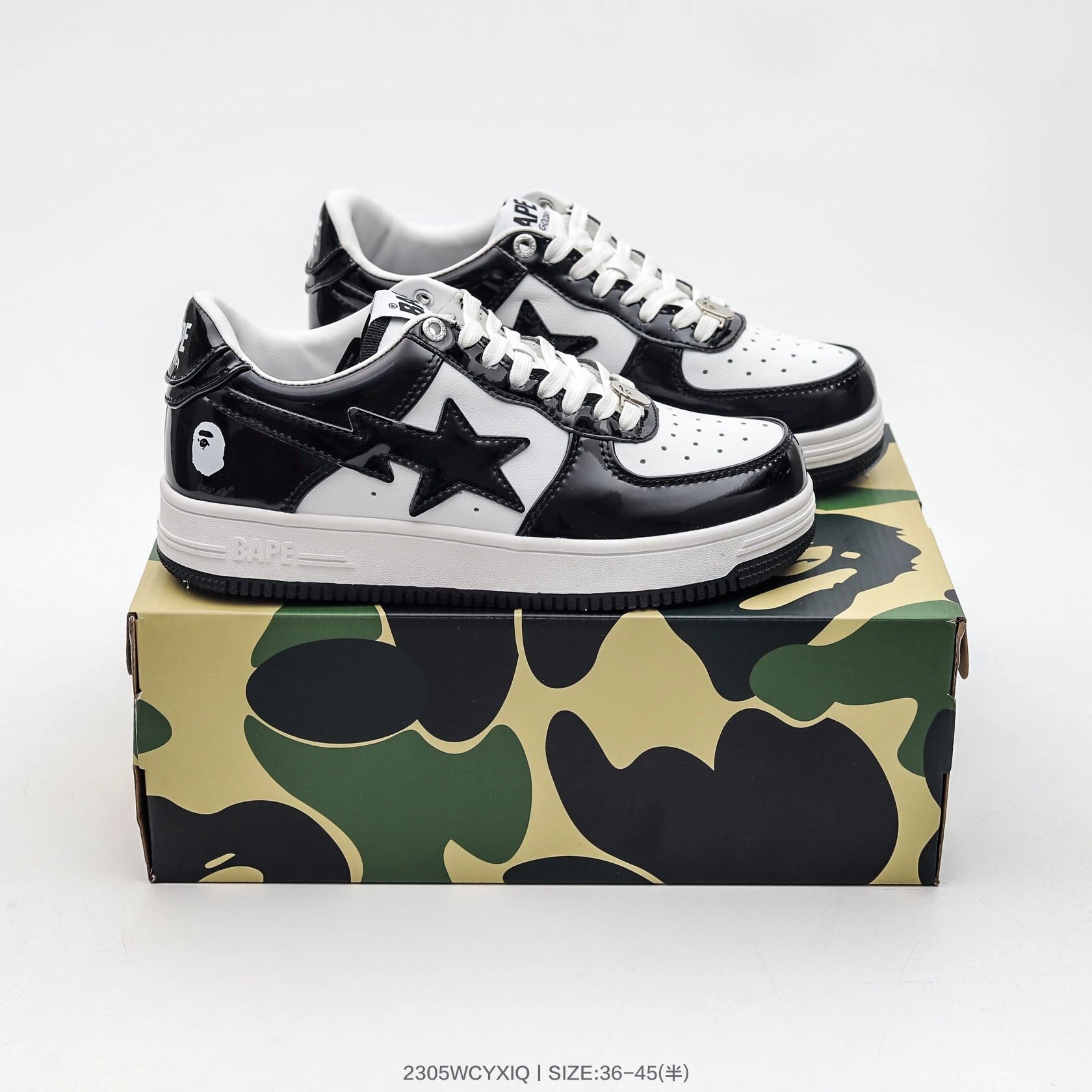 Bapesta low Black and white photo 16