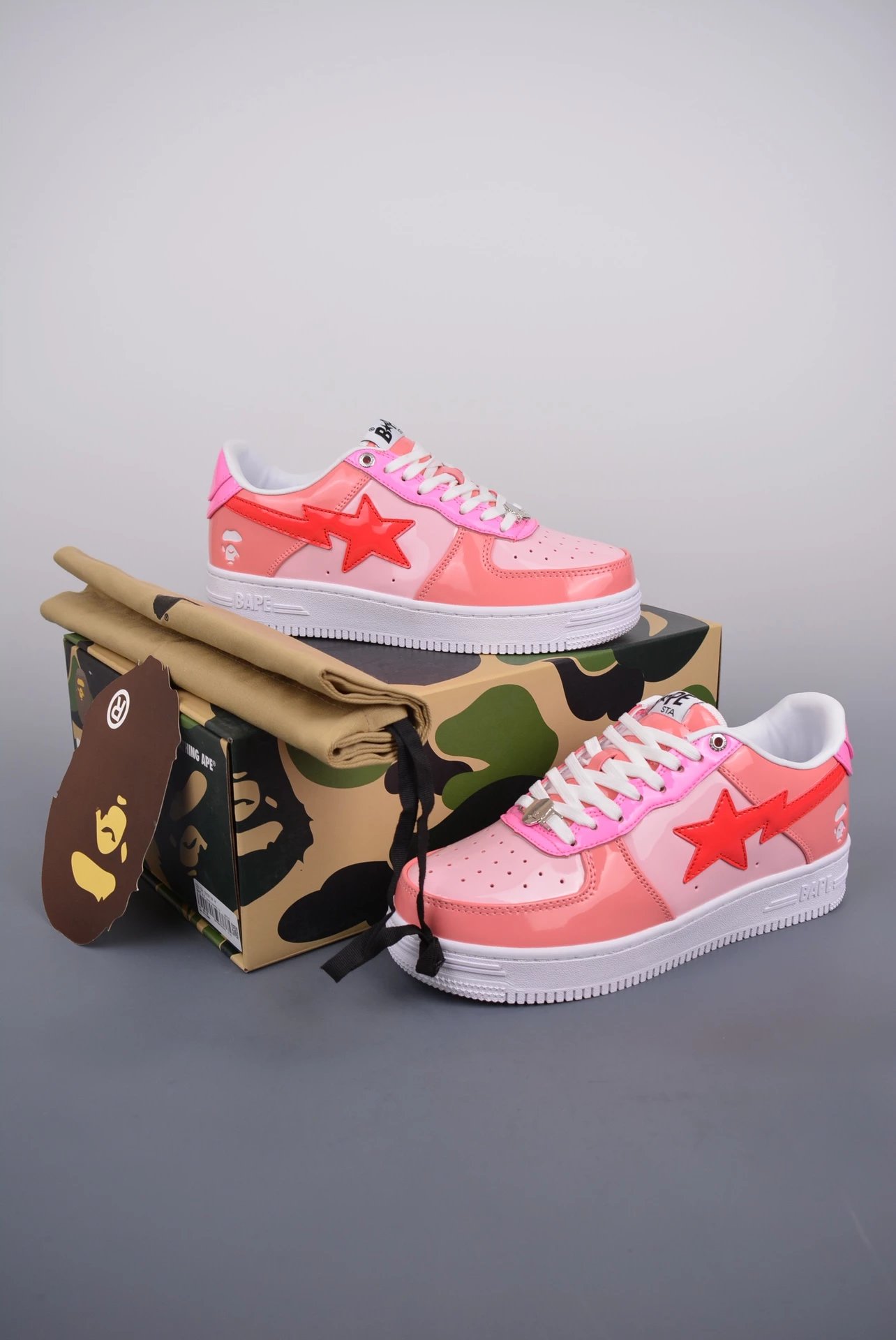 Bapesta low Black and white photo 12
