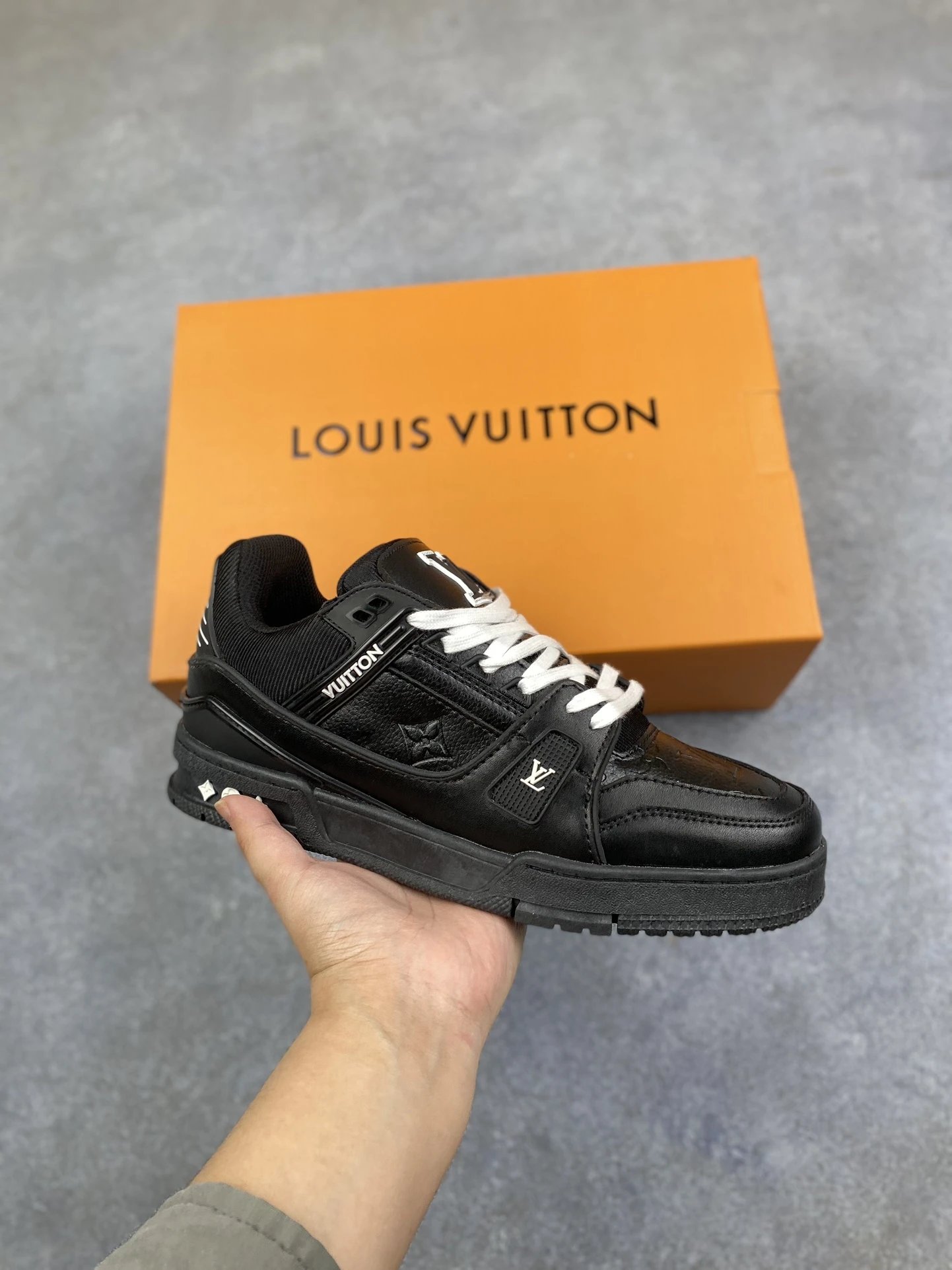Louis Vuitton Trainers photo 17