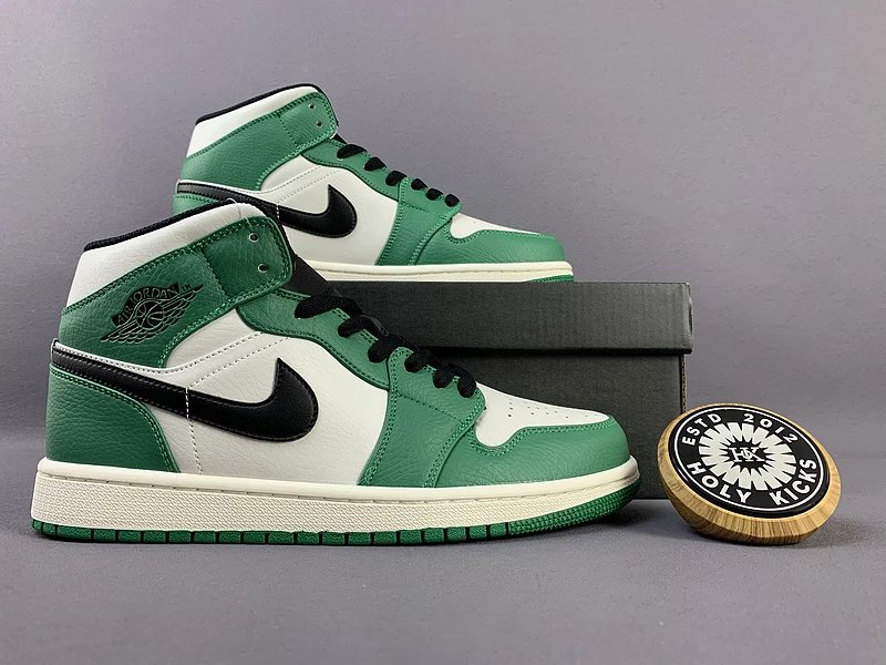 AIR JORDAN 1 photo 18