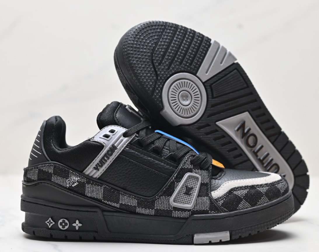 LV SNEAKERS photo 8