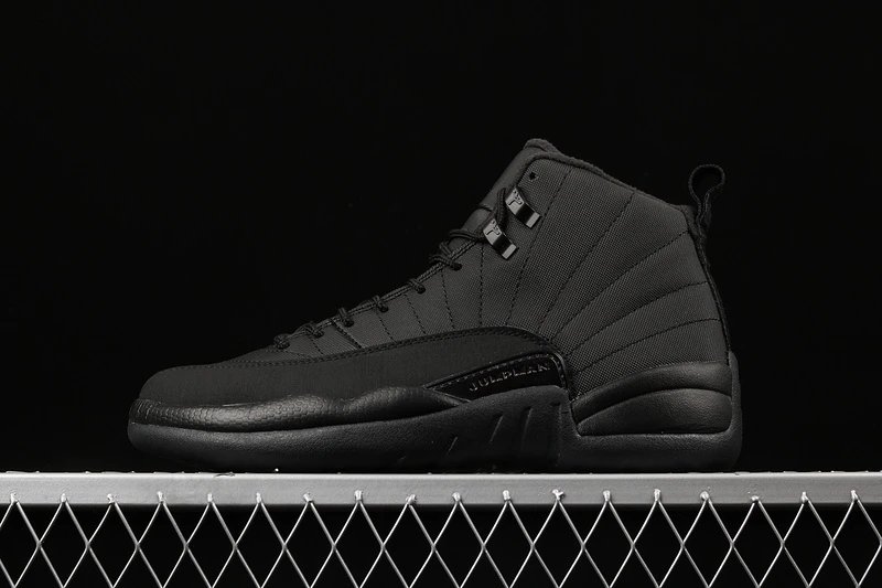 AIR JORDAN 12 photo 5