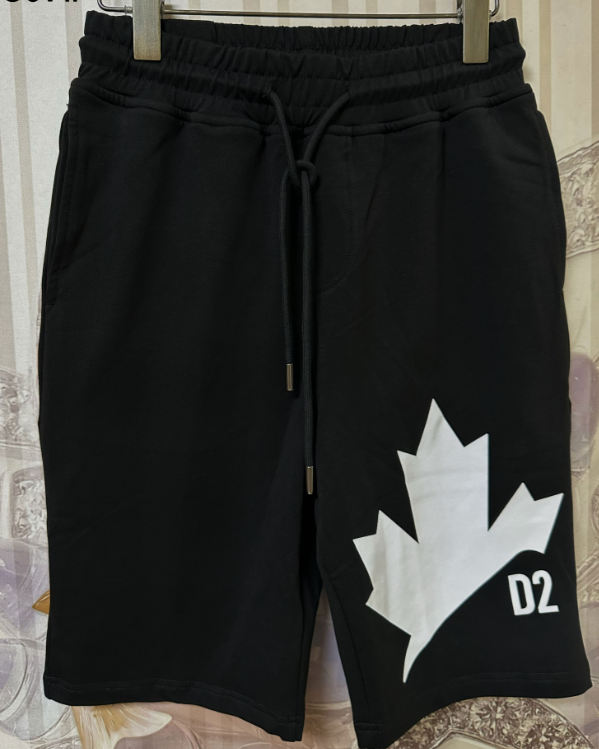 SHORTS DSQUARED photo 14