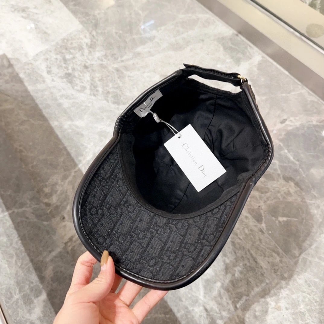GORRA DIOR photo 15