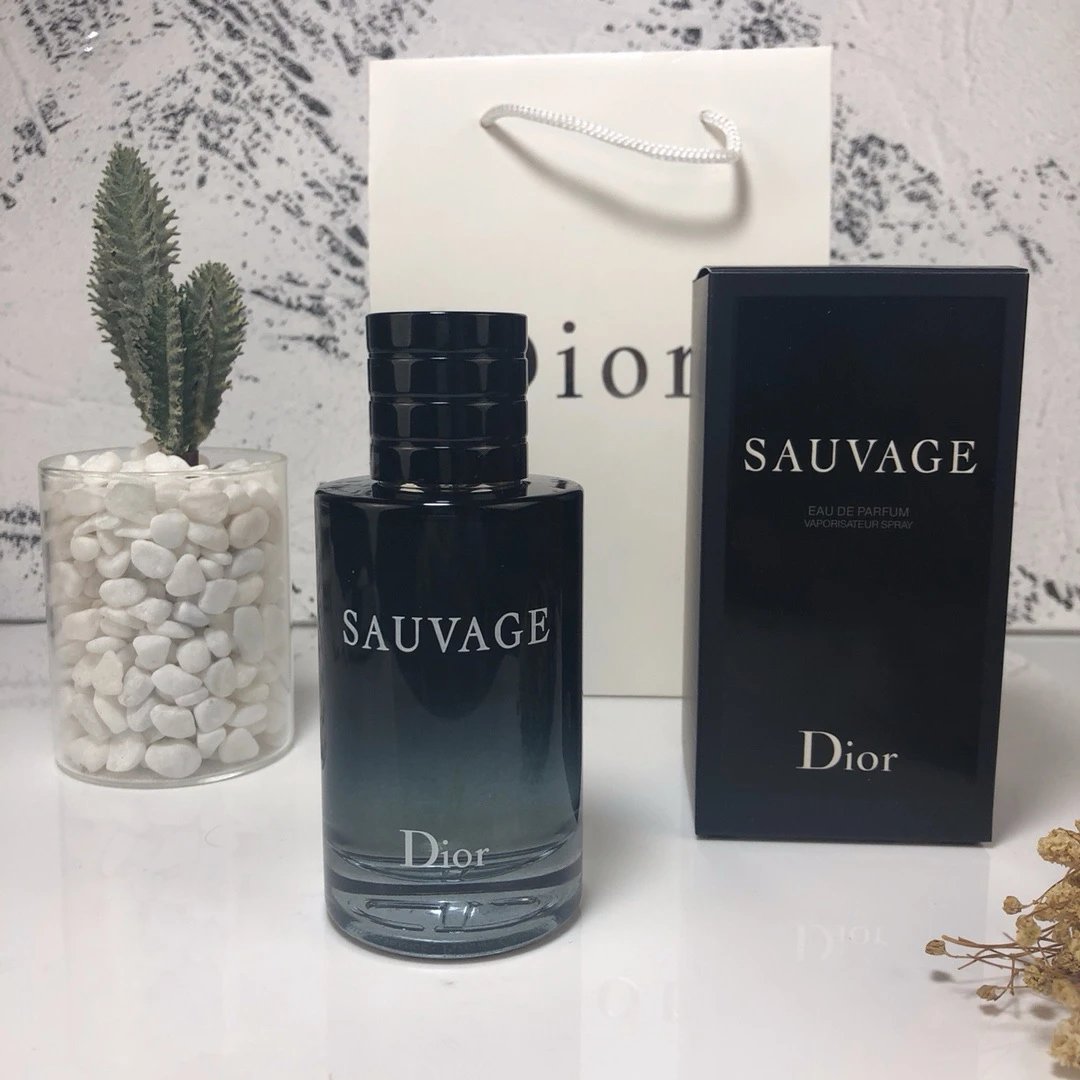 PERFUMES DIOR photo 2