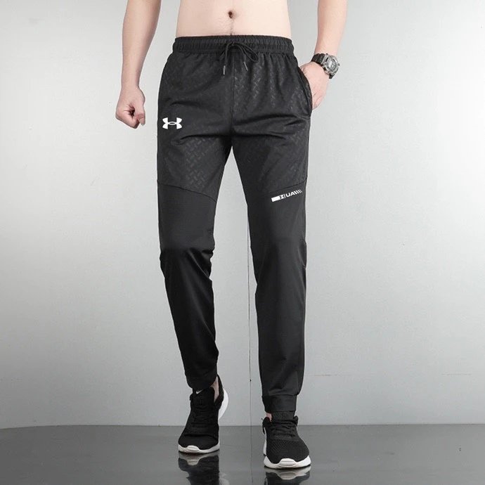 UNDER ARMOUR PANTS photo 21