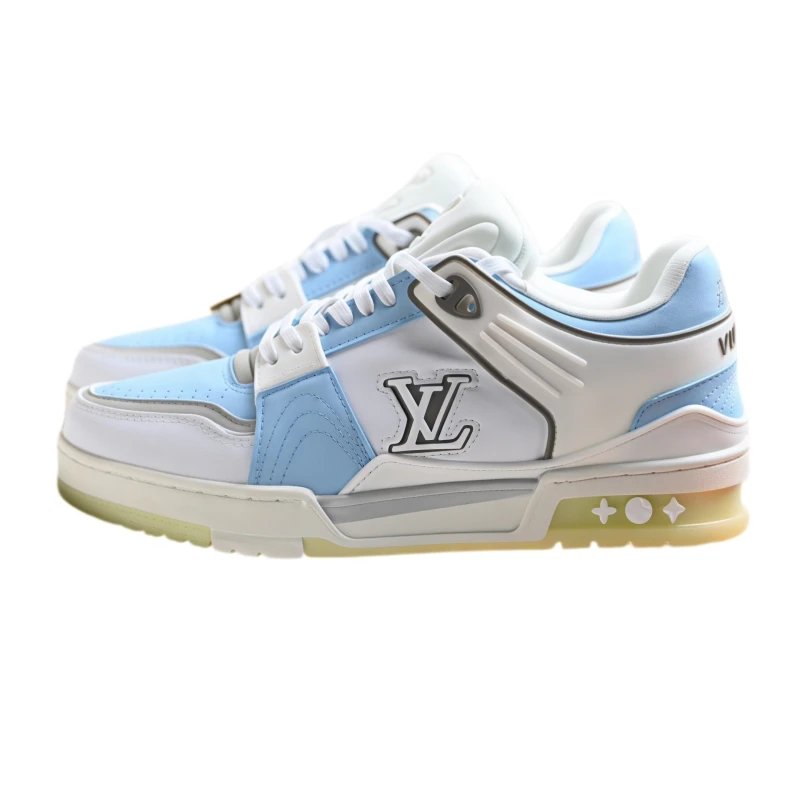 LV SNEAKERS
