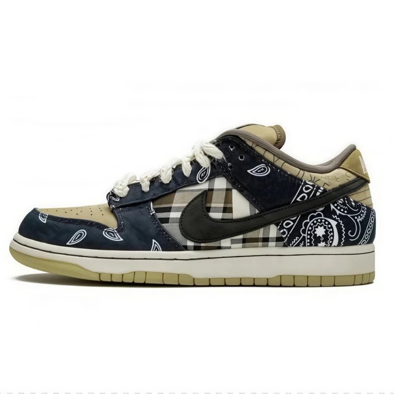 NIKE DUNK