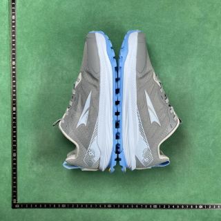 Altra Lone Peak 9